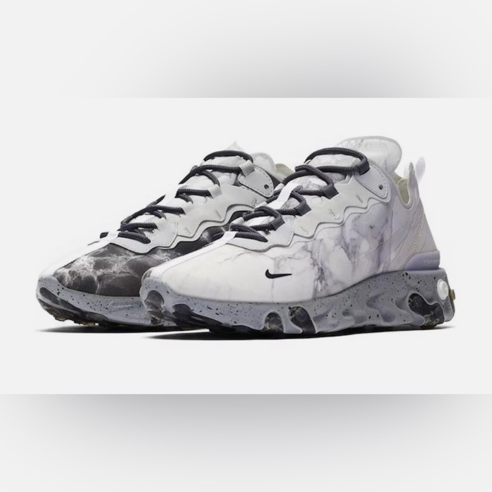 Kendrick Lamar X Nike React
Element 55